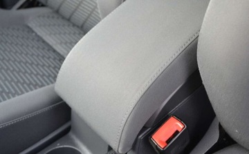 Volkswagen Caddy III Kombi Facelifting 1.6 TDI 102KM 2011 Volkswagen Caddy DSG - Long 7 miejsc - Bezwypdakowy - serwis - Oplacony, zdjęcie 21