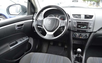 Suzuki Swift V 2015 Suzuki Swift 4X4 - BEZWYPADKOWY - Serwis - Oplacony 1.2 Benzyna 94KM, zdjęcie 4