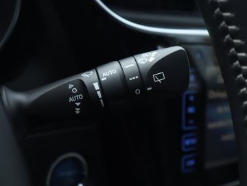 Toyota Auris II Touring Sports Facelifting 1.8 Hybrid 136KM 2016 Toyota Auris Hybrid, Salon Polska, Serwis ASO, zdjęcie 20