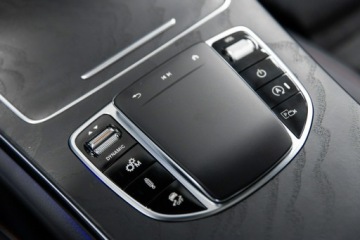 Mercedes GLC C253 SUV AMG Facelifting 3.0 43 390KM 2022 Mercedes GLC 43 AMG 4Matic 390KM. Gwarancja 2027., zdjęcie 33