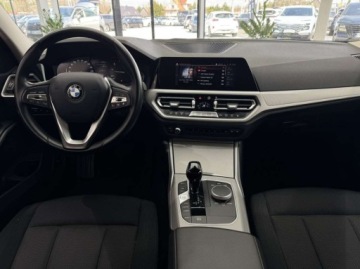 BMW Seria 3 G20-G21 Limuzyna 2.0 318i 156KM 2022 BMW Seria 3 318i Advantage Kamera cofania LED 3 stref. klimatyzacja, zdjęcie 13