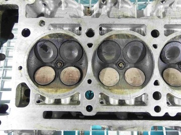 HLAVA MERCEDES C W203 2.0 129KM R1110163901