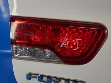 Kia Forte Yd 12 - Крышка багажника в сборе 69200 1M040