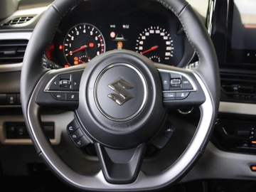 Suzuki Swift VI Hatchback Facelifting 1.2 DualJet SHVS 83KM 2025 SUZUKI Swift Premium Plus 1.2 Dualjet SHVS Hatchback 83KM 2025, zdjęcie 6