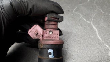 0280150440 VSTŘIKOVACÍ TRYSKA BMW E38 E39 2.8 3.2