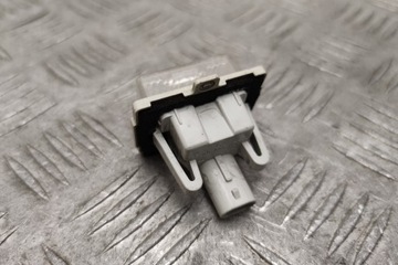 OSVĚTLENÍ SPZ MERCEDES-BENZ C COUPE (C204) A2218200856 2.1L