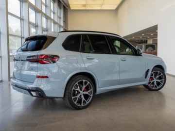 BMW X5 G05 SUV Facelifting 3.0 30d 298KM 2025 BMW X5 xDrive30d Sport Suv 3.0 (298KM) 2025, zdjęcie 2