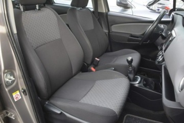 Toyota Yaris III Hatchback 5d Facelifting 1.33 Dual VVT-i 99KM 2015 Toyota Yaris 1.33 Benzyna nawi hak kamera cofania, zdjęcie 19