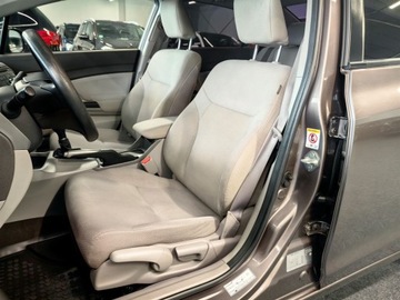 Honda Civic IX Sedan 1.8 i-VTEC 142KM 2013 Honda Civic IX 1.8 benzyna, zdjęcie 6