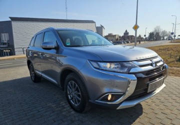 Mitsubishi Outlander III SUV Facelifting 2015 2.0 MIVEC 150KM 2016 Mitsubishi Outlander LIFT 2.0 150KM Kamera 1-Wlasciciel Ks.Serwisowa 2.0, zdjęcie 15