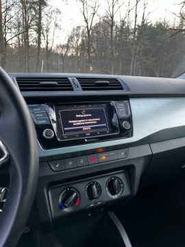 Skoda Fabia III Hatchback Facelifting 1.0 TSI 110KM 2021 Skoda Fabia III lift 2021 1.0 TSI Ambition 110KM, zdjęcie 17