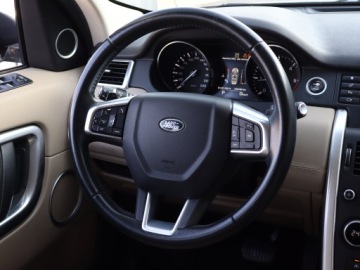 Land Rover Discovery Sport SUV 2.0 TD4 180KM 2016 Land Rover Discovery Sport TD4, Salon Polska, zdjęcie 15