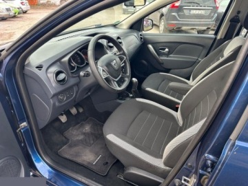 Dacia Sandero II Hatchback 5d Facelifting 0.9 TCe 90KM 2017 Dacia Sandero Stepway 1.0 Benzyna TCe 90 S&amp;S Ambiance 90KM 2017r, zdjęcie 13