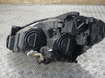 MERCEDES B CLASS W246 ФОНАРЬ ПРАВЫЙ 2468200261