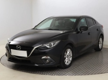 Mazda 3 III Sedan 2.0 SKYACTIV-G 120KM 2015 Mazda 3 2.0 Skyactiv-G, Salon Polska, Navi, Xenon, zdjęcie 1