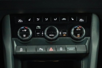 Skoda Karoq Crossover Facelifting 1.5 TSI ACT 150KM 2024 Skoda Karoq 1.5 TSI, 1. Właściciel, Serwis ASO, zdjęcie 14