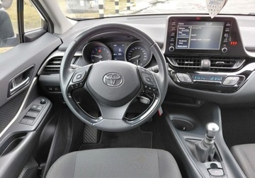 Toyota C-HR I Crossover Facelifting 1.2 Turbo 116KM 2020 Toyota C-HR 1.2 Benzyna 116KM, zdjęcie 12