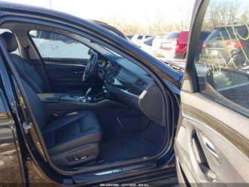 BMW Seria 5 F10-F11 2015 BMW Seria 5 2015 BMW 528I XDRIVE 2.0 Benzyna 240KM, zdjęcie 10