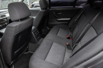 BMW Seria 3 E90-91-92-93 Limuzyna E90 318d 143KM 2007 BMW 320 M47 Rozrząd z przodu ! Szyberdach !, zdjęcie 6