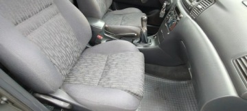 Toyota Corolla IX (E12) Hatchback 1.6 i 16V 110KM 2003 Toyota Corolla Krajowy., zdjęcie 11
