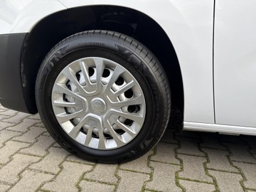 Toyota Proace II 2024 Toyota PROACE CITY L1 1,5-l D-4D S&amp;S City 1.5 D-4D, zdjęcie 18