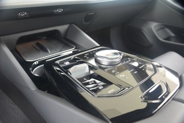 BMW Seria 5 G90-91 Sedan Plug-In 2.0 30e 299KM 2024 BMW 530e Sedan BMW Bońkowscy, zdjęcie 9