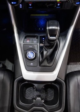 Toyota RAV4 V SUV 2.5 Hybrid Dynamic Force 222KM 2020 Toyota RAV4 2.5 Hybrid Executive 4x4 2.5 Hybryda 222KM, zdjęcie 28