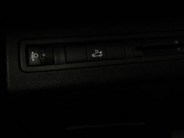 Peugeot 3008 II Crossover 1.2 PureTech 130KM 2019 Peugeot 3008 Crossway automat navi kamera tempomat, zdjęcie 36
