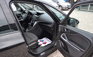 Opel Zafira C Tourer 1.4 Turbo ECOTEC 140KM 2016 Opel Zafira 7 osobowy 1.4 Turbo Benzyna Nawigacja Tempomat Cz. parkowania, zdjęcie 14