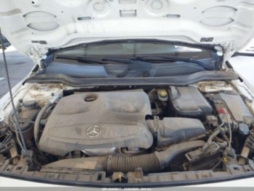 Mercedes GLA I 2017 Mercedes-Benz GLA 2018 MERCEDES-BENZ GLA 250 4MATIC 2.0 Benzyna 208KM, zdjęcie 14