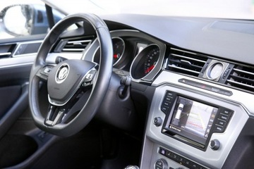 Volkswagen Passat B8 Variant 2.0 TDI 150KM 2015 Volkswagen Passat Highline/FuLLLed/ Navi/KameraCof, zdjęcie 11