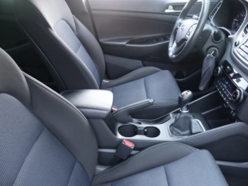 Hyundai Tucson III SUV 1.6 GDI 132KM 2016 Hyundai Tucson 1.6 GDI, Salon Polska, Serwis ASO, zdjęcie 8
