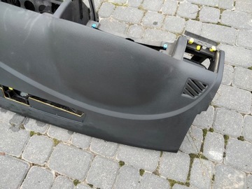 DESKA ROZDĚLOVAČE KOKPIT OPEL VECTRA C SIGNUM
