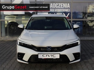 Honda Civic XII Hatchback 2.0 i-MMD 184KM 2023 Honda Civic e:HEV 2.0 184KM XI Elegance Testowy Bezywpadkowy, zdjęcie 2