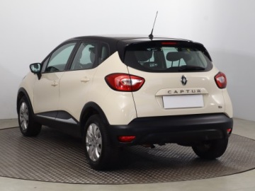 Renault Captur I Crossover 1.2 ENERGY TCe 118KM 2015 Renault Captur 1.2 TCe, Salon Polska, Automat, zdjęcie 3