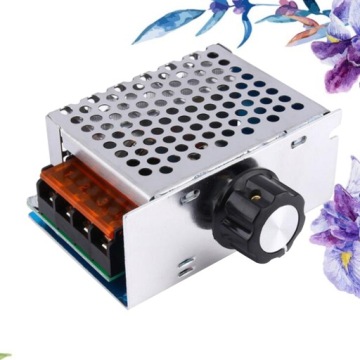 СТАБИЛИЗАТОР НАПРЯЖЕНИЯ 4000 ВТ С ФУНКЦИЕЙ ДИММЕРА - СЕРЕБРИСТЫЙ, ДЛЯ БЫТОВОГО ИСПОЛЬЗОВАНИЯ