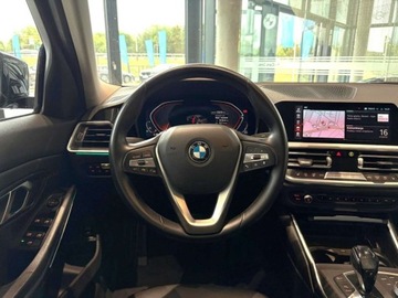 BMW Seria 3 G20-G21 Limuzyna 2.0 320i 184KM 2021 BMW Seria 3 BMW 320i Sport Line Dealer BMW M-Cars Group 2.0 Benzyna 184KM, zdjęcie 22