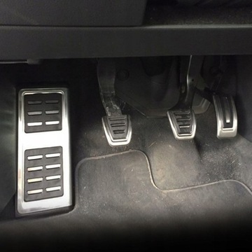 VRSTVA  NA PEDÁLY DO AUDI A3 8V S3 RS3 2012-2020