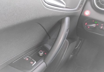 Audi A1 I Sportback 5d Facelifting 1.4 TDI ultra 90KM 2016 Audi a1 2016r, 1.4 TDI. Lekko uszkodzony prawy bok. Jezdzi. 1.4 Diesel, zdjęcie 10