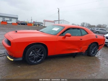 Dodge Challenger III 2022 Dodge Challenger 2022r, GT AWD, 3.6L 3.6 Benzyna 305KM, zdjęcie 3