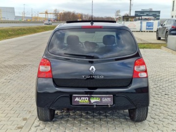 Renault Twingo II Hatchback 3d 1.2 16v 75KM 2011 Renault Twingo 1.2 75Ps Panorama Pol skory Alu Czarny 1.2 Benzyna 75KM, zdjęcie 5
