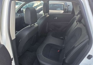 Nissan Qashqai I Crossover Facelifting  1.6 dCi 130KM 2013 Nissan Qashqai 1.6dCi 130KM 6bieg Kamera 360 Navi Temp Panorama Oplaty Gwa, zdjęcie 13