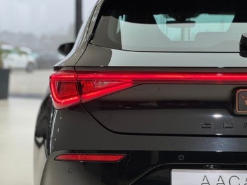 Cupra Leon II Hatchback PHEV 1.4 e-Hybrid 245KM 2023 Cupra Leon PHEV VZ DSG / DCC / Ambiente / CarPlay, zdjęcie 37
