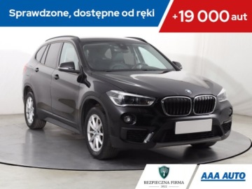 BMW X1 F48 2018 BMW X1 sDrive18i, Salon Polska, Serwis ASO