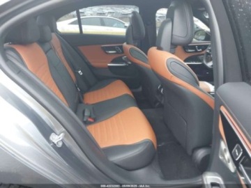 Mercedes Klasa C W206 2024 Mercedes-Benz Klasa C 300, 2024r., 4x4, 2.0L 2.0 Benzyna 255KM, zdjęcie 9