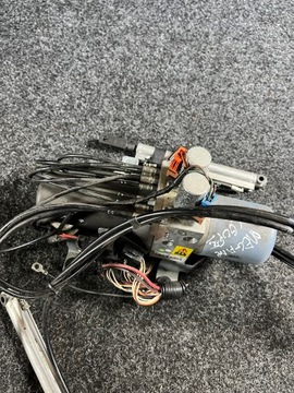 Насос привода привода крыши Renault Megane II Cabrio 8200149739