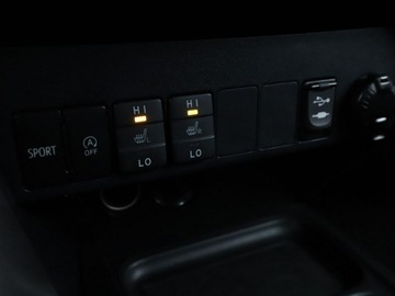 Toyota RAV4 IV MPV Facelifting 2.0 Valvematic 152KM 2016 Toyota RAV-4 Edition-S 4x4 navi kamera grzane, zdjęcie 26