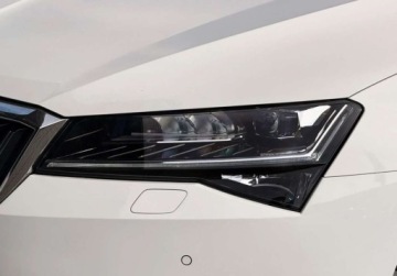 Skoda Superb III Kombi Facelifting 1.5 TSI 150KM 2021 Skoda Superb Hak Matrix-LED Navi El. klapa Czujniki Salon PL FVAT23, zdjęcie 8