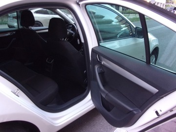 Skoda Octavia III Liftback Facelifting 2.0 TDI 150KM 2019 Skoda Octavia III 2.0 TDI Automat, zdjęcie 37