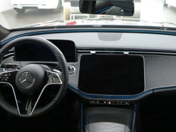 Mercedes Klasa E W214 Kombi 2.0 220d 197KM 2025 E Klasa 220 d Avantgarde Estate 2.0 (197KM) 2025, zdjęcie 6